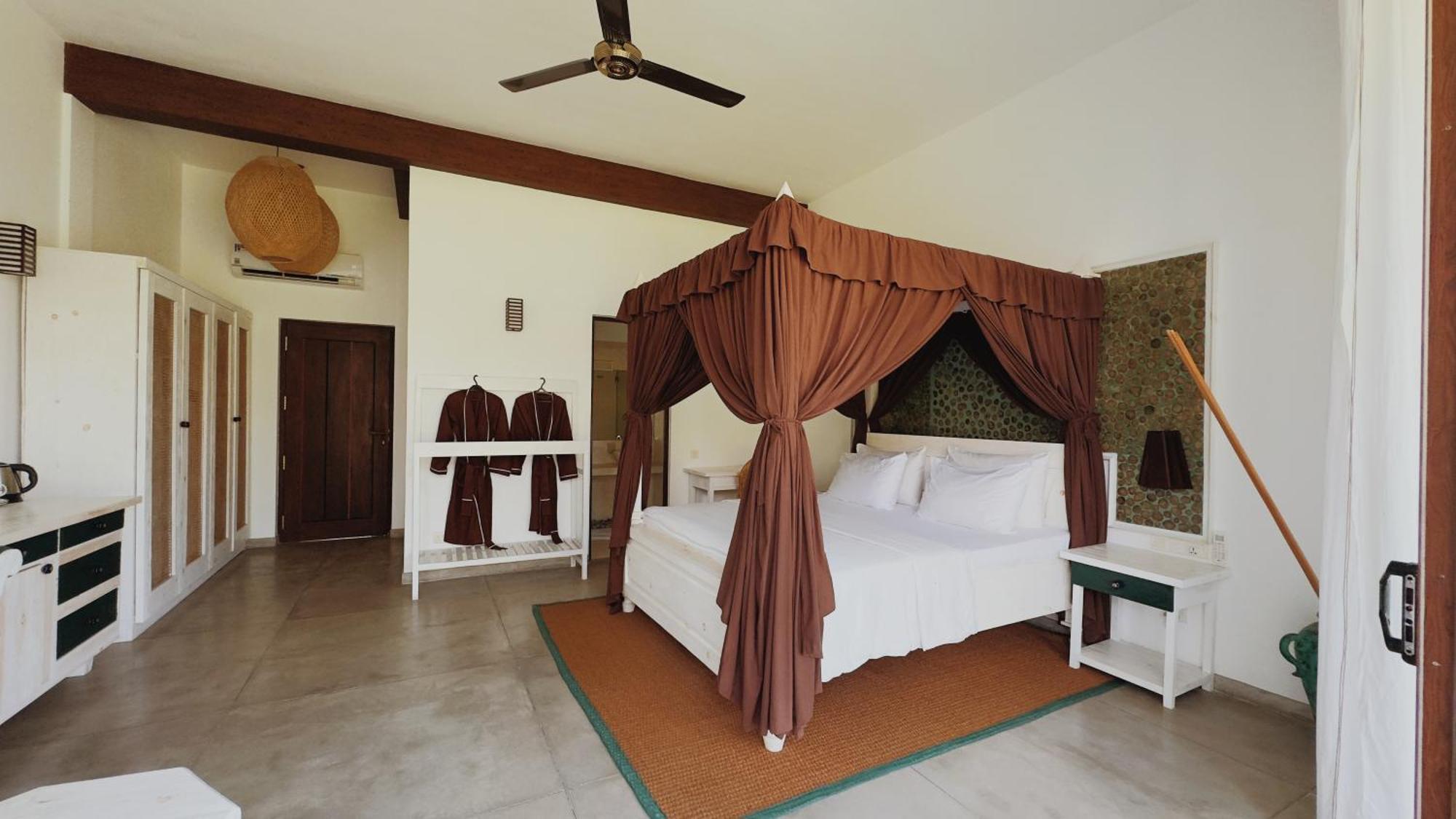 Palm Garden Ayurveda Resort Ahangama Exterior photo